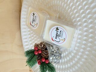 Christmas Lily Wax Melt Bar